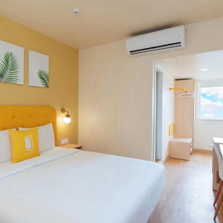 Bloom Hotel Financial District Haïdarabad Extérieur photo